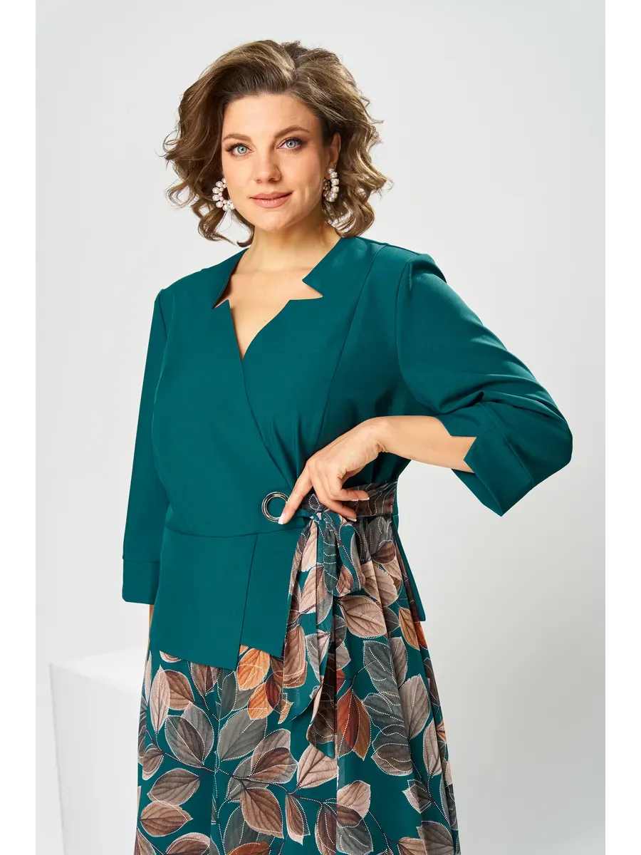 Ilyra - Notch Collar Chiffon Dress