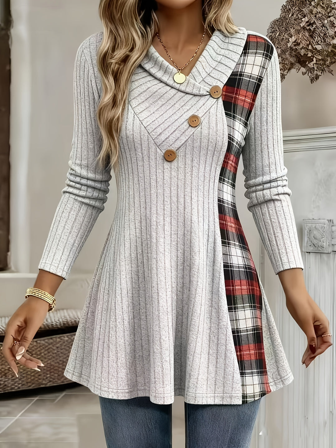 Tavina - Plaid Patchwork Knit T-Shirt