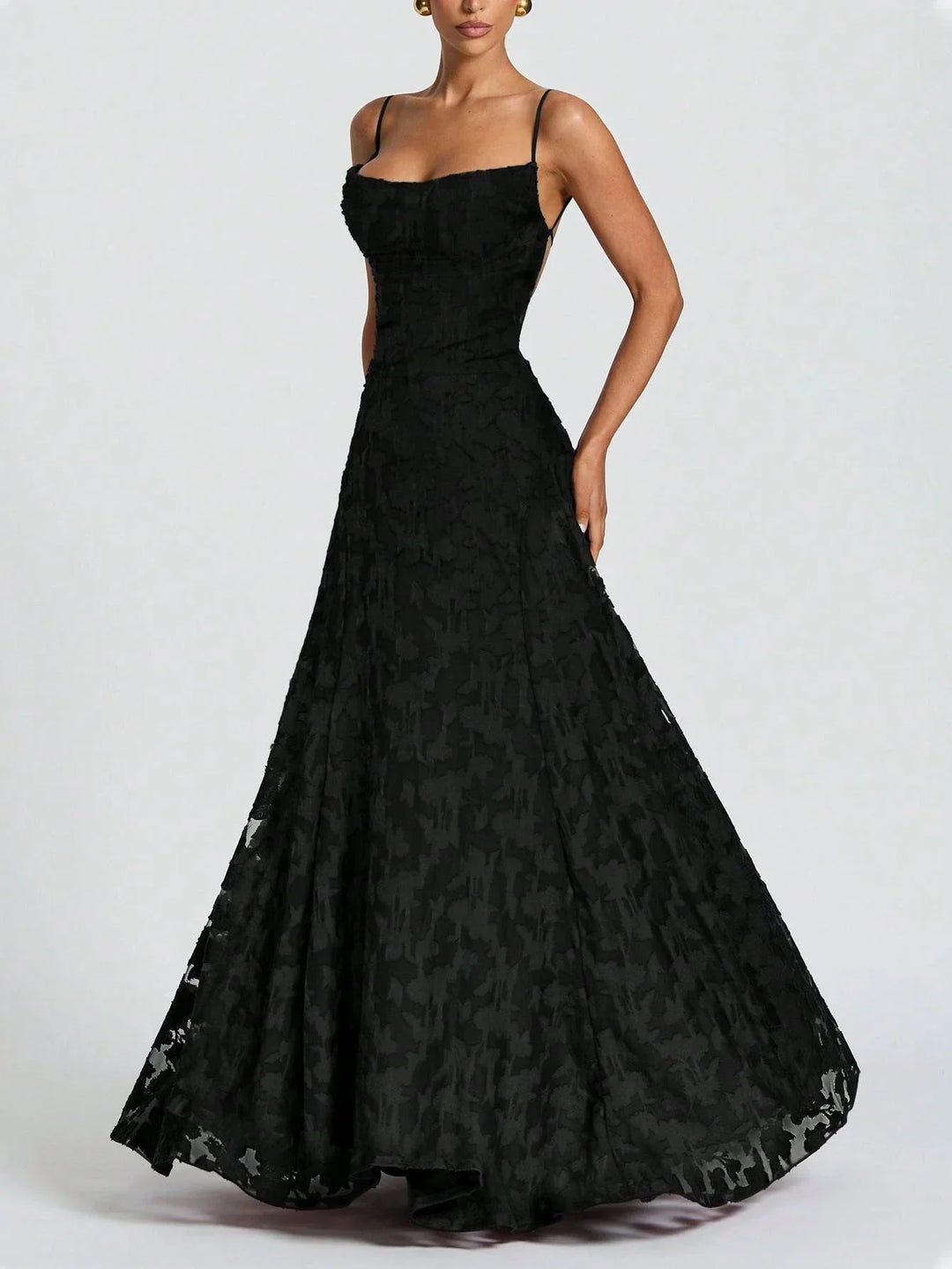 Nalevi - Bodycon Lace Maxi Dress