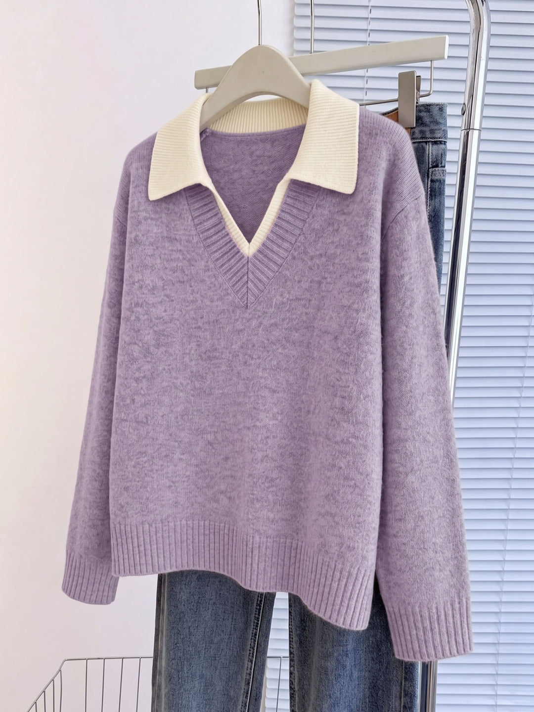 Cirelle - Double-Layered Contrast Collar Knit Pullover Sweater