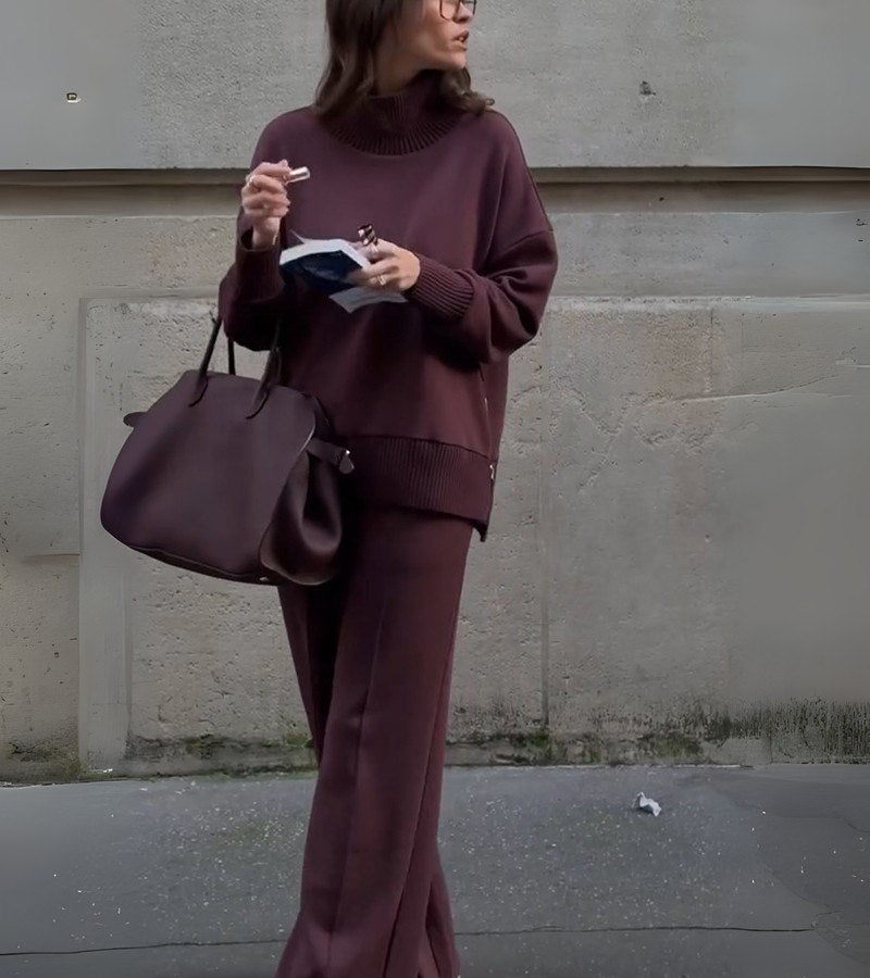 Sivara - High-Neck Two-Piece Set