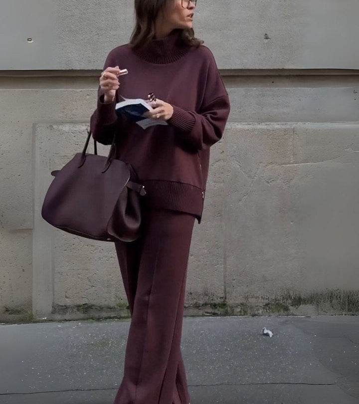 Sivara - High-Neck Two-Piece Set
