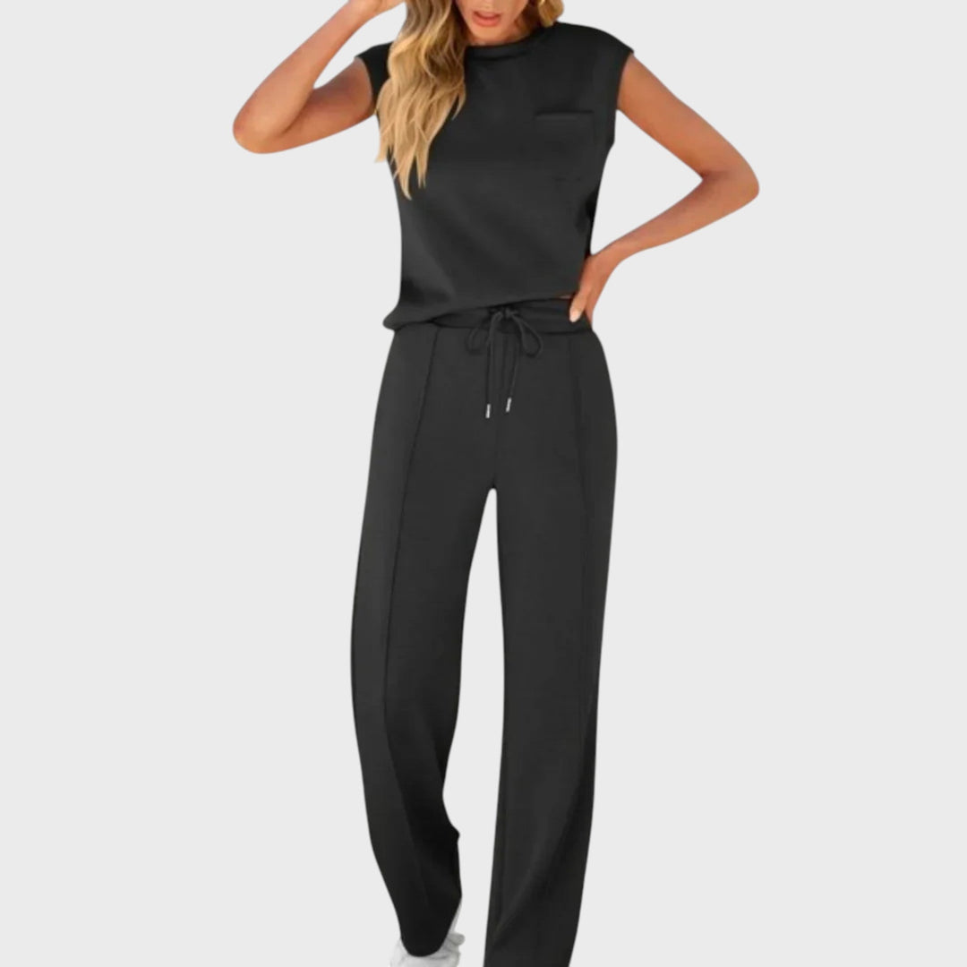 Elyra - Relaxed Fit Two-Piece Set