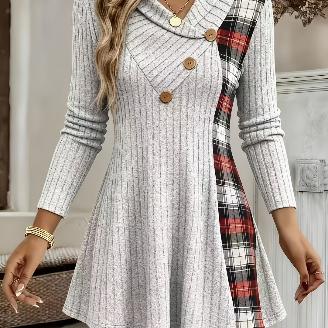 Tavina - Plaid Patchwork Knit T-Shirt