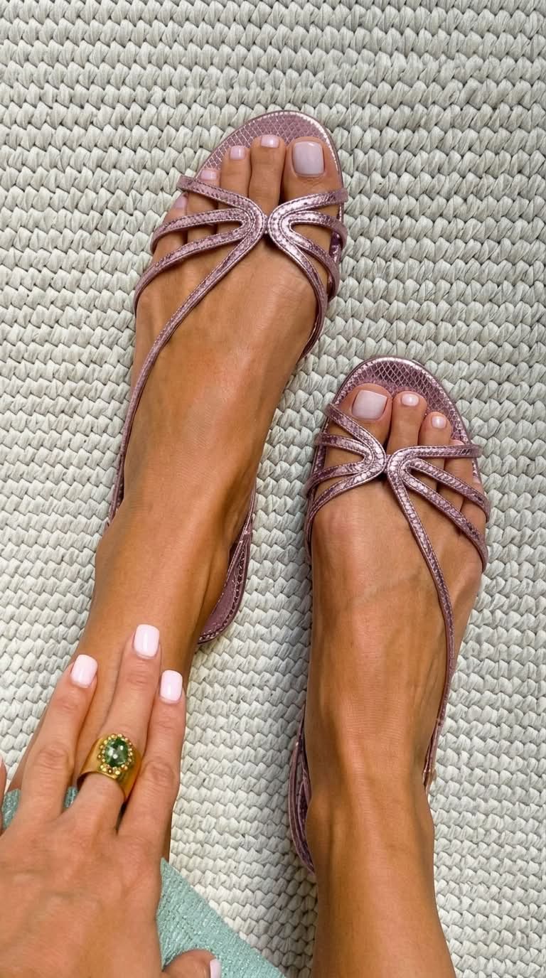Kirela - Thin-Strap Metallic Sandals