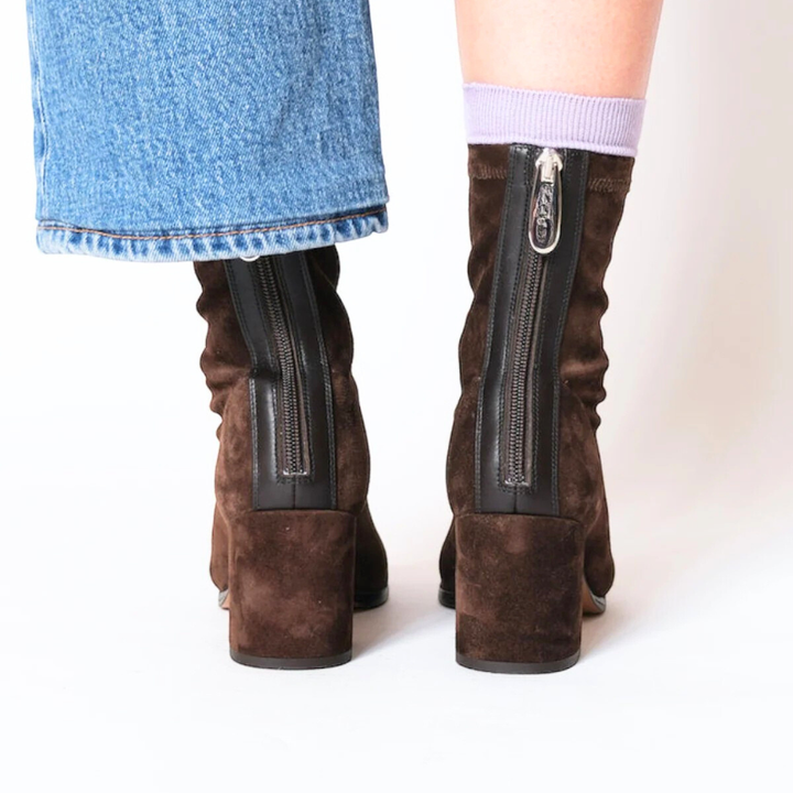 Lunera - Square Heel Ankle Boots