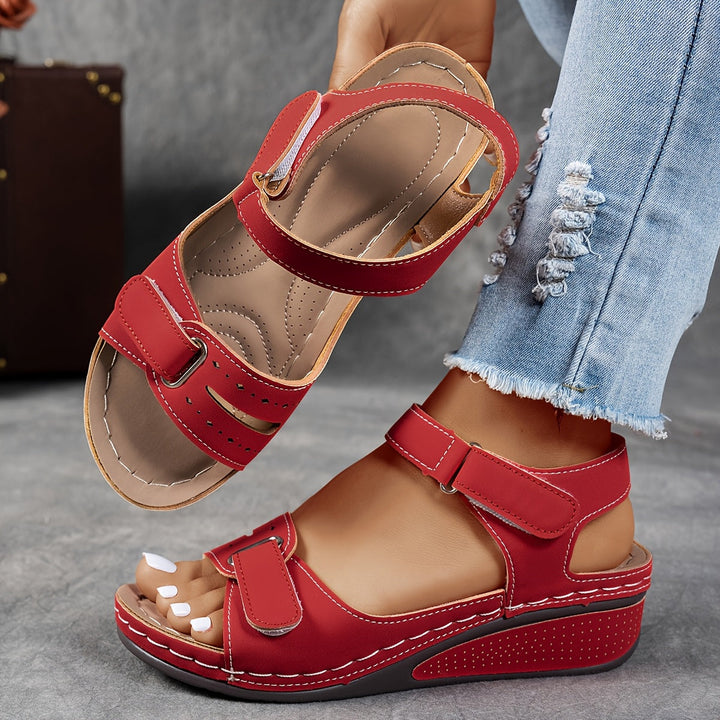 Mireva - Heel-Counter Vegan Sandals