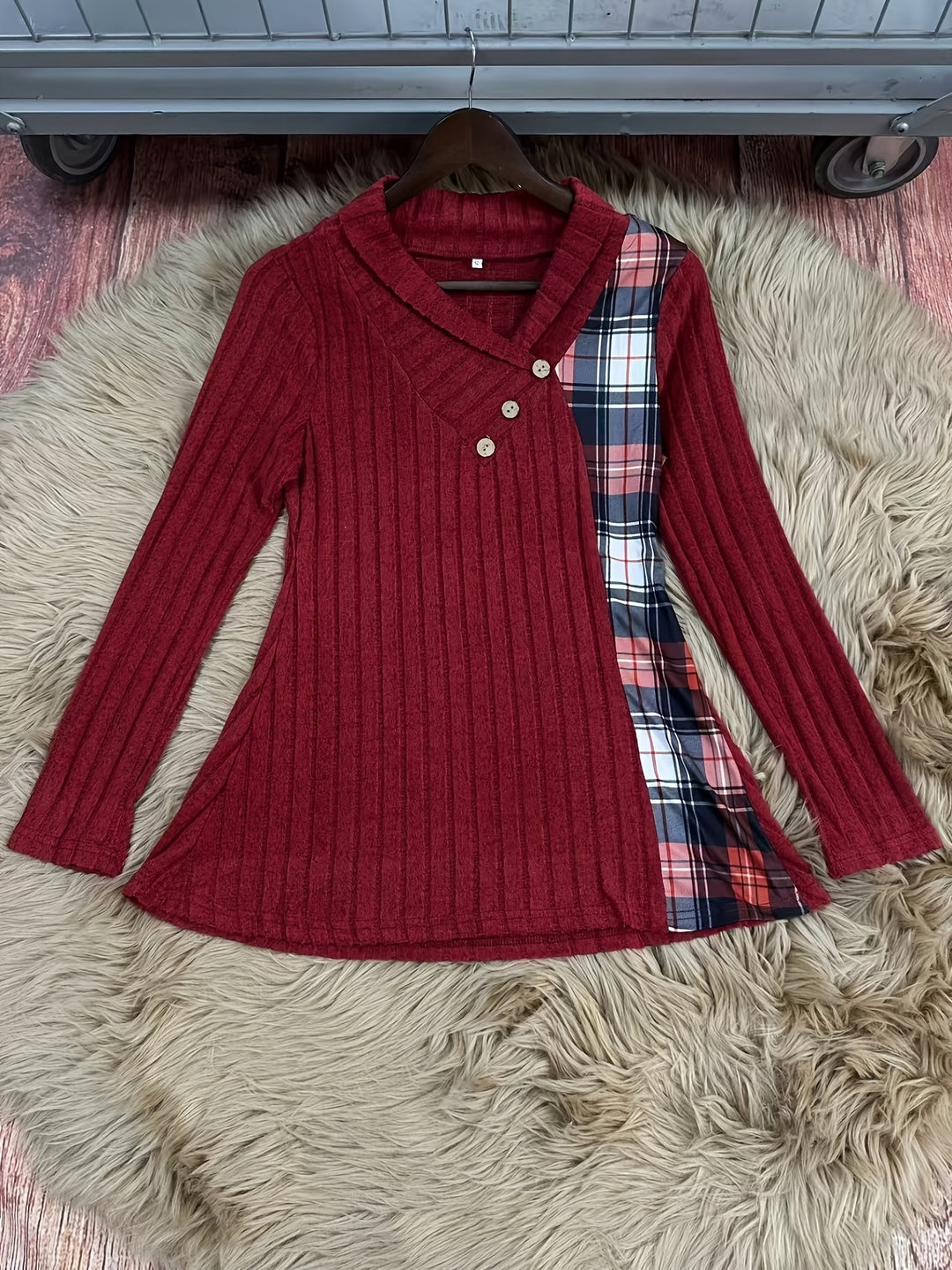 Tavina - Plaid Patchwork Knit T-Shirt