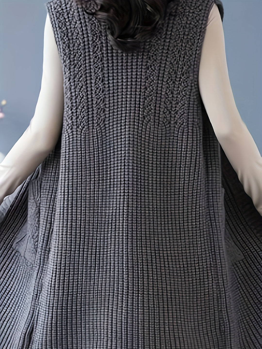 Mireva - Midi Sweater Knit Vest