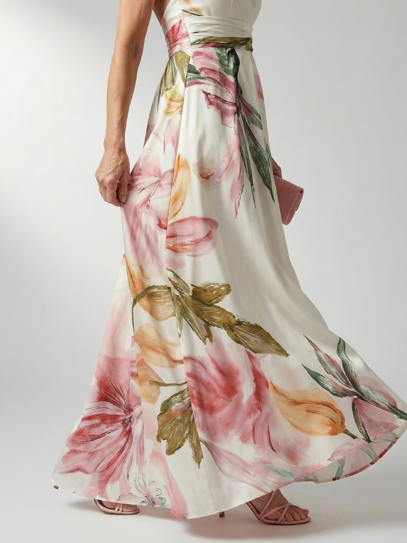 Mevara - Halter-Neck Floral Print Maxi Dress