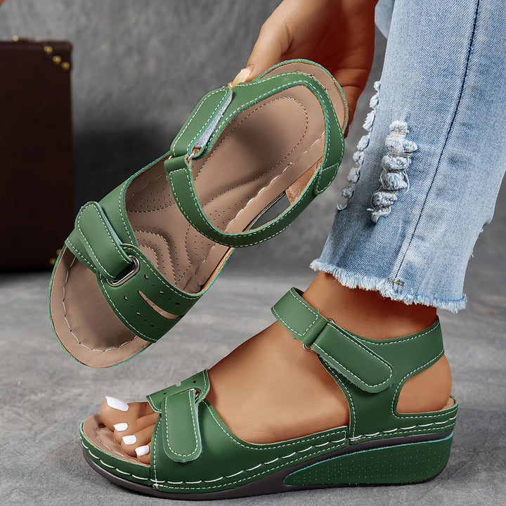 Mireva - Heel-Counter Vegan Sandals
