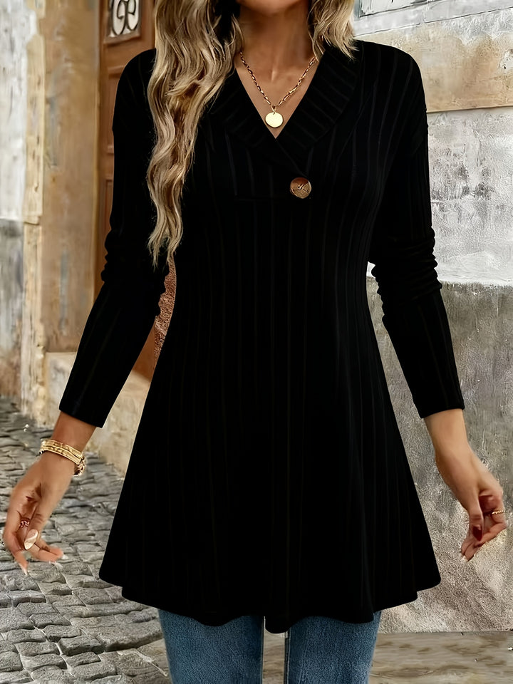 Novira - Lapel V-Neck Rib Knit T-Shirt