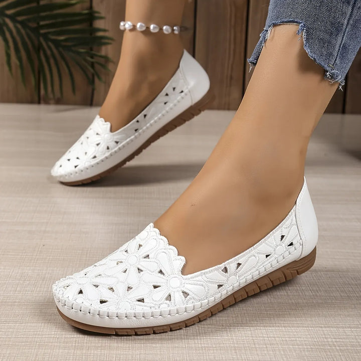 Reniva - Cut-Out Orthopaedic Shoes