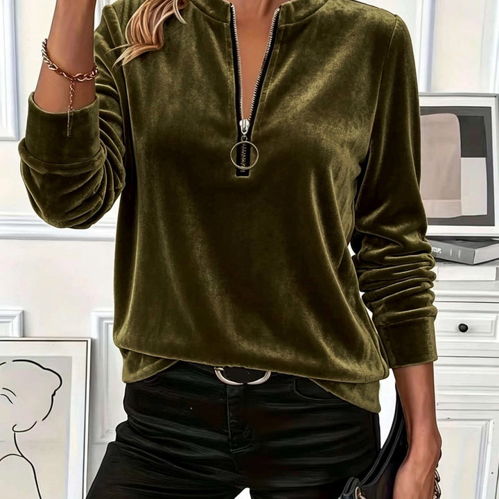 Mireva - Half-Zip Velour Top