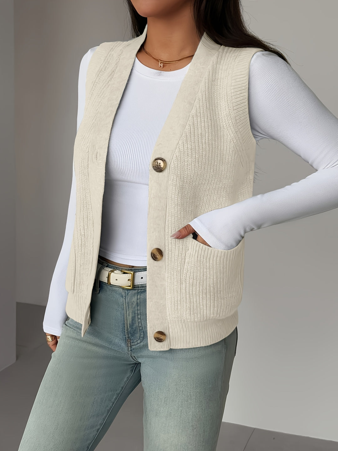 Vesara - V-Neck Knit Vest