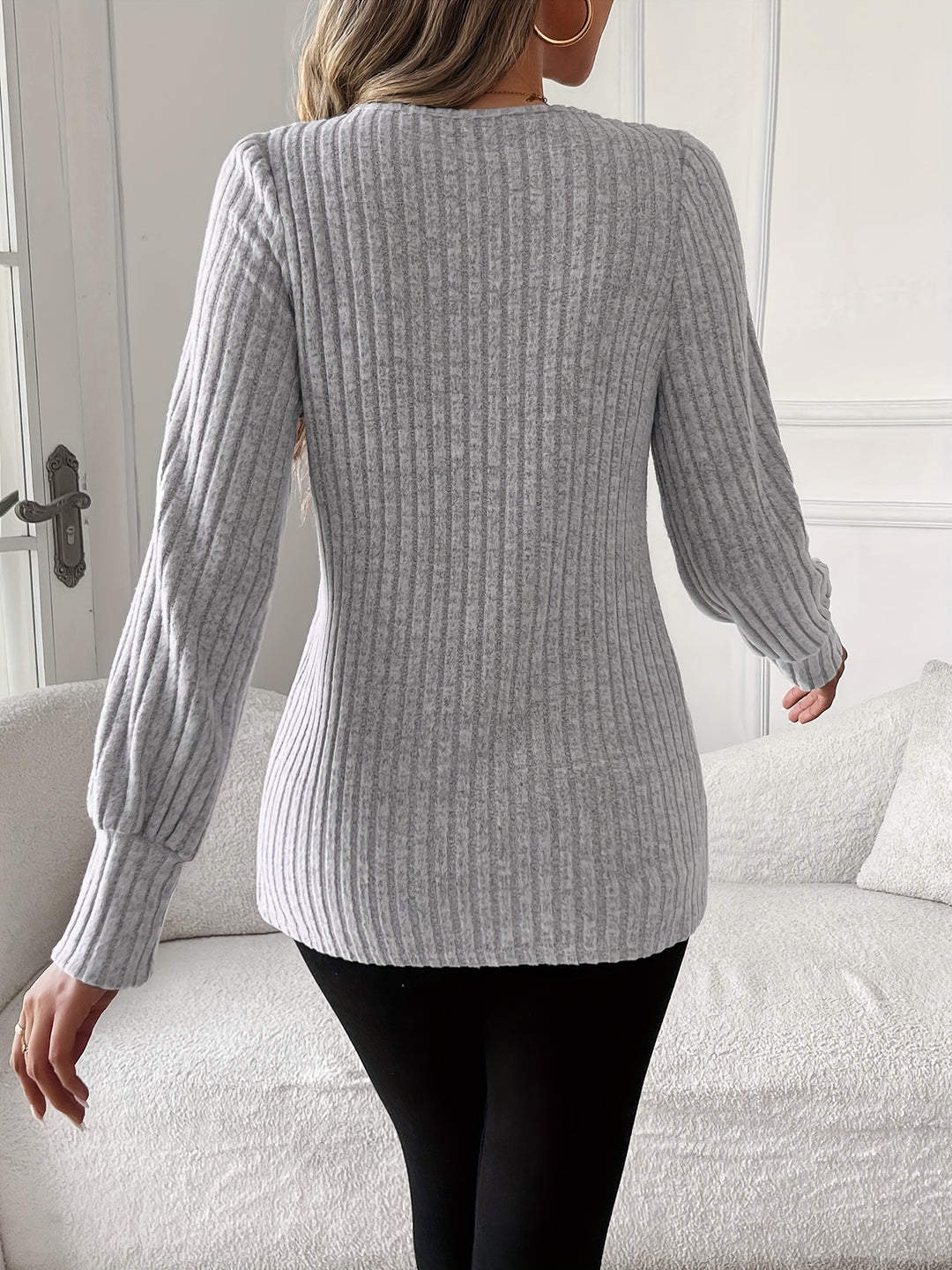 Nivara - Lace-Trim Round Neck Knit T-Shirt