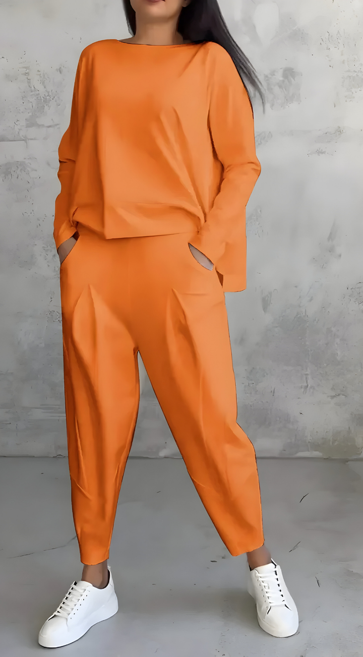 Veyla - Side-Zip High Collar Knit Set