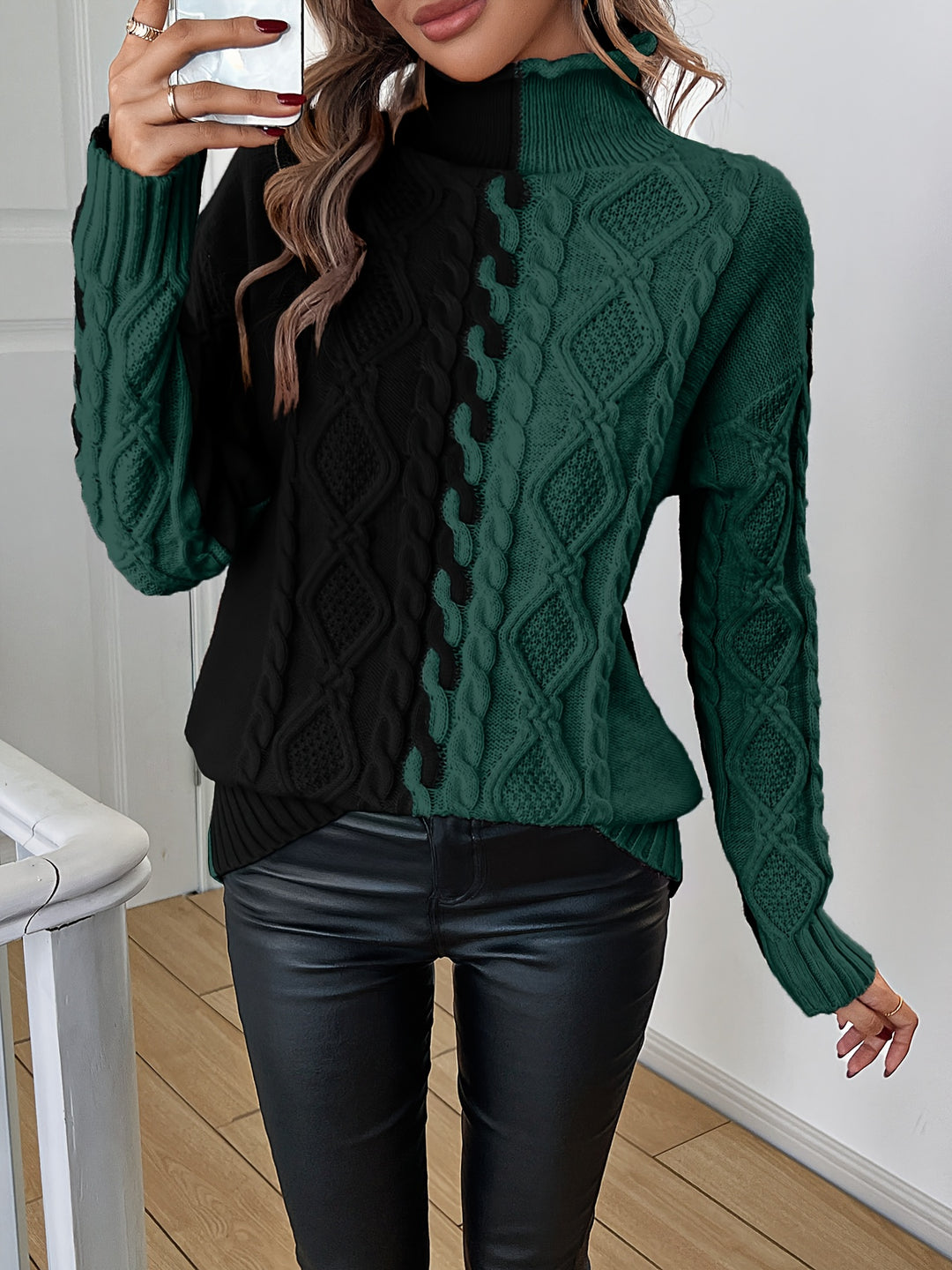 Nerise - Vertical Stripe Knit Blouse