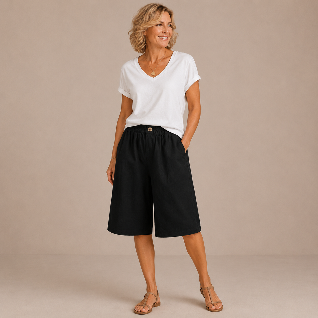Mevra - Elastic Waist Shorts