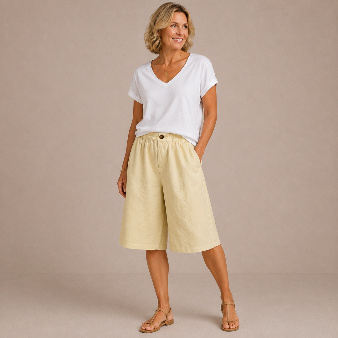 Mevra - Elastic Waist Shorts