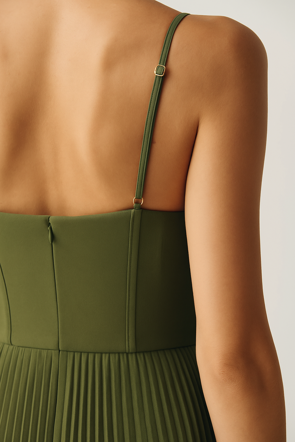 Solyne - Backless Woven Dress