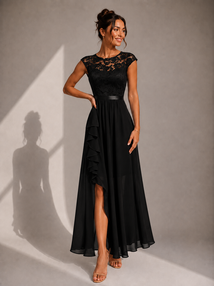 Verine - Sheer Neckline Maxi Dress
