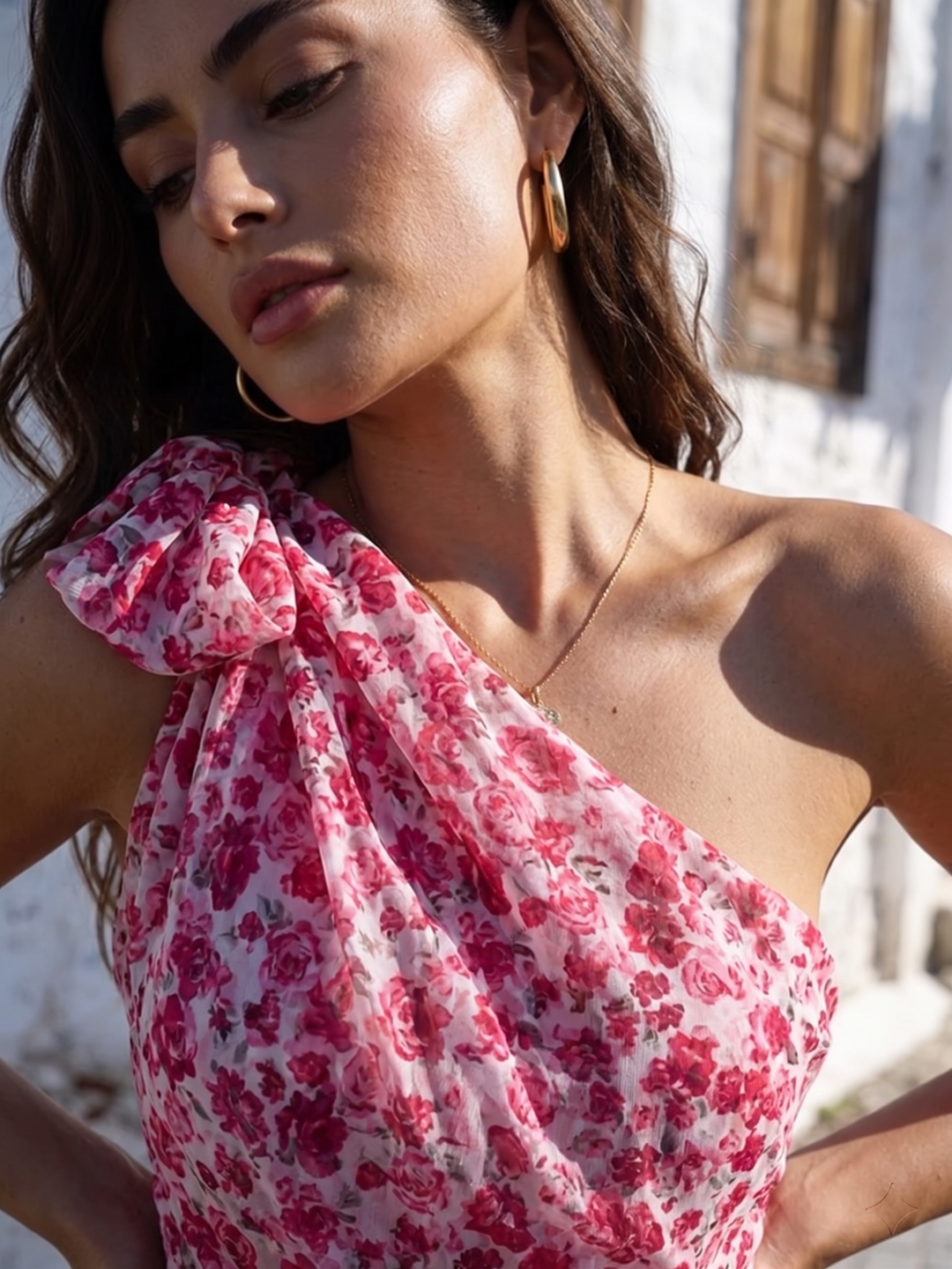 Liniva - One-Shoulder Chiffon Dress