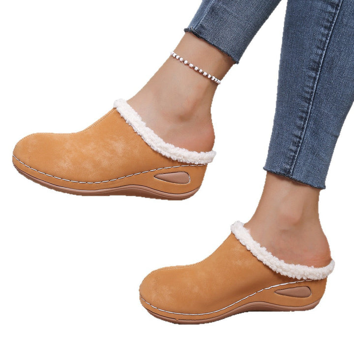 Mireva - Wide-Toe Fur-Lined Sandals