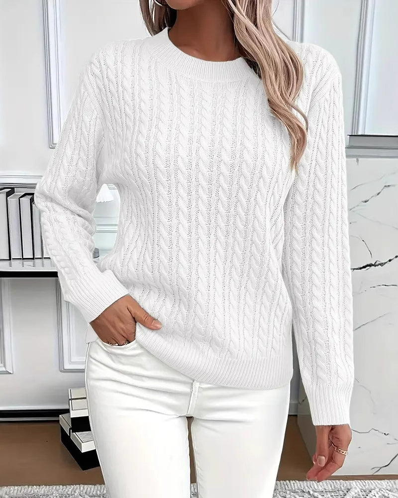 Noreya - Crew Neck Cable Knit Sweater