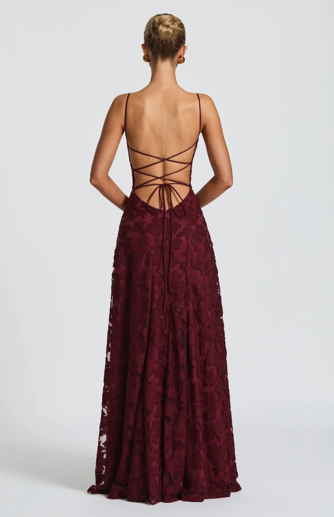 Nalevi - Bodycon Lace Maxi Dress