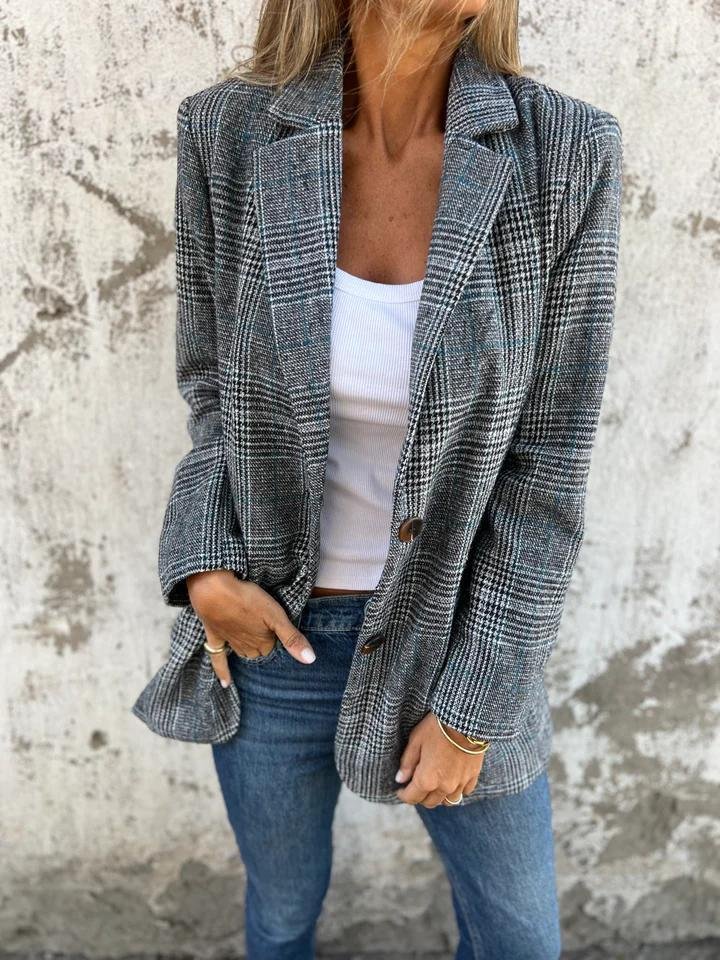 Vesara - Notched Lapel Checked Blazer