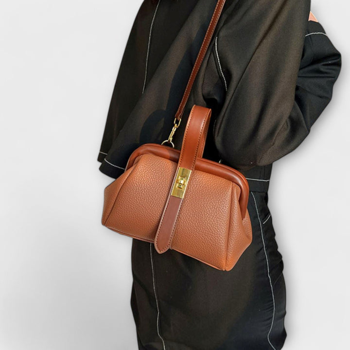 Nyvara - Adjustable Strap Retro Bag