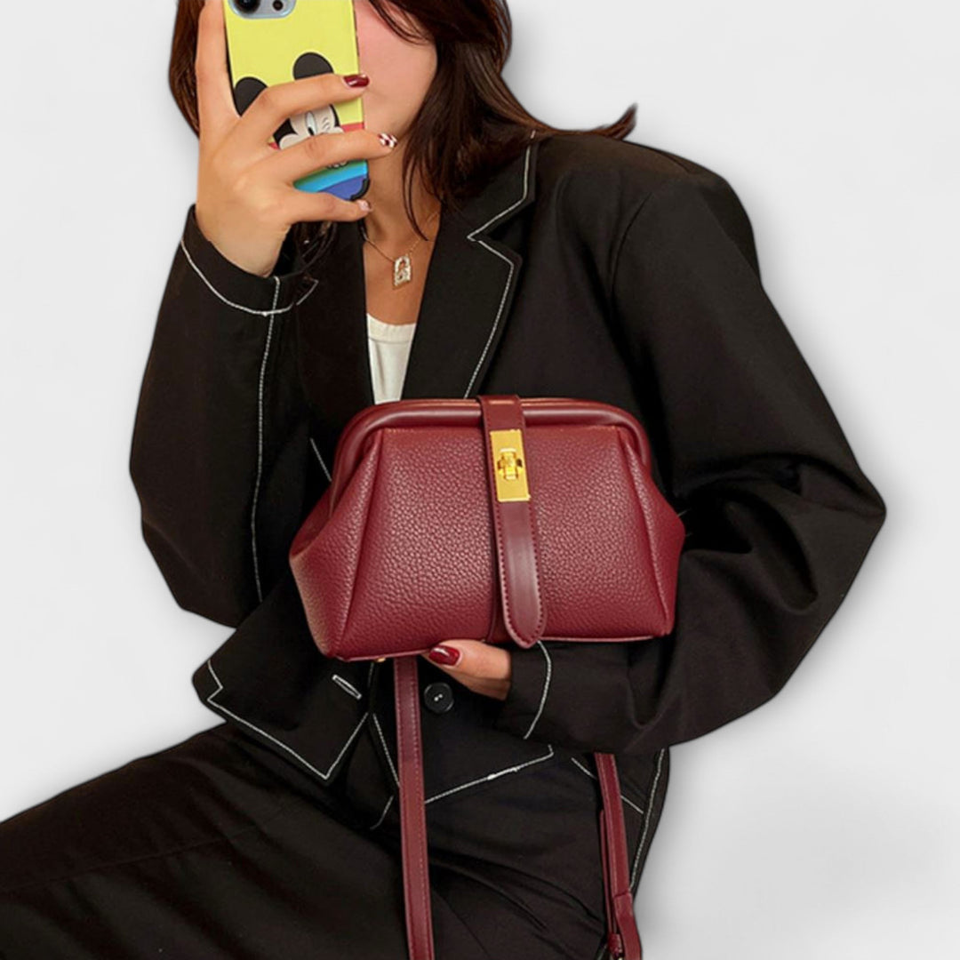 Nyvara - Adjustable Strap Retro Bag