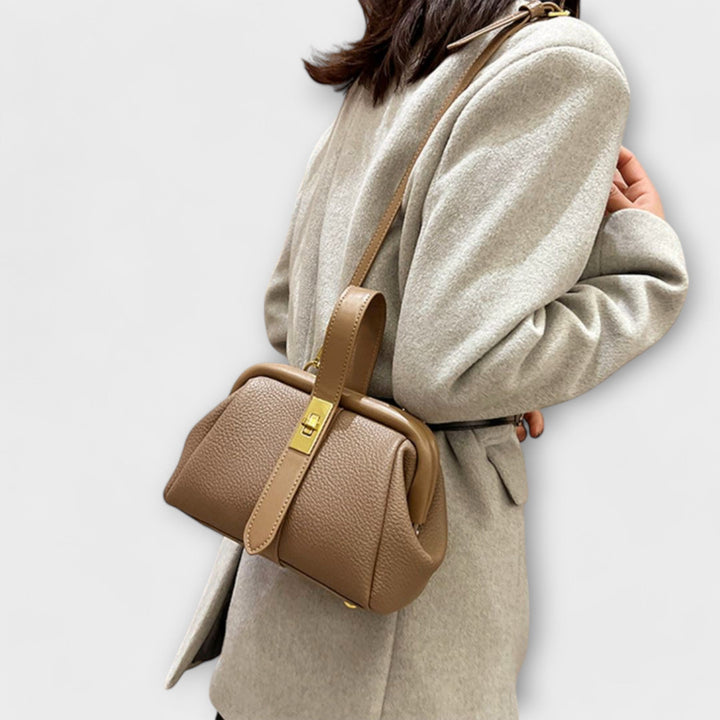 Nyvara - Adjustable Strap Retro Bag