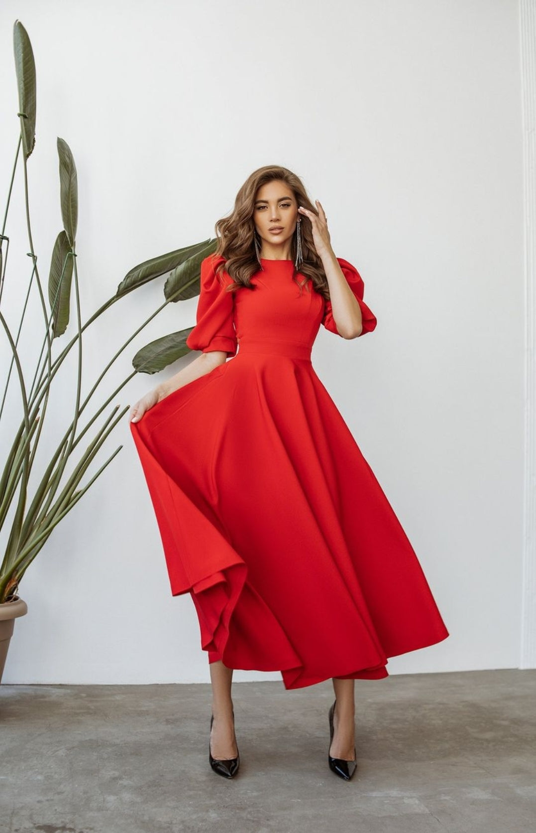 Alenya - Darted Waist Woven Midi Dress