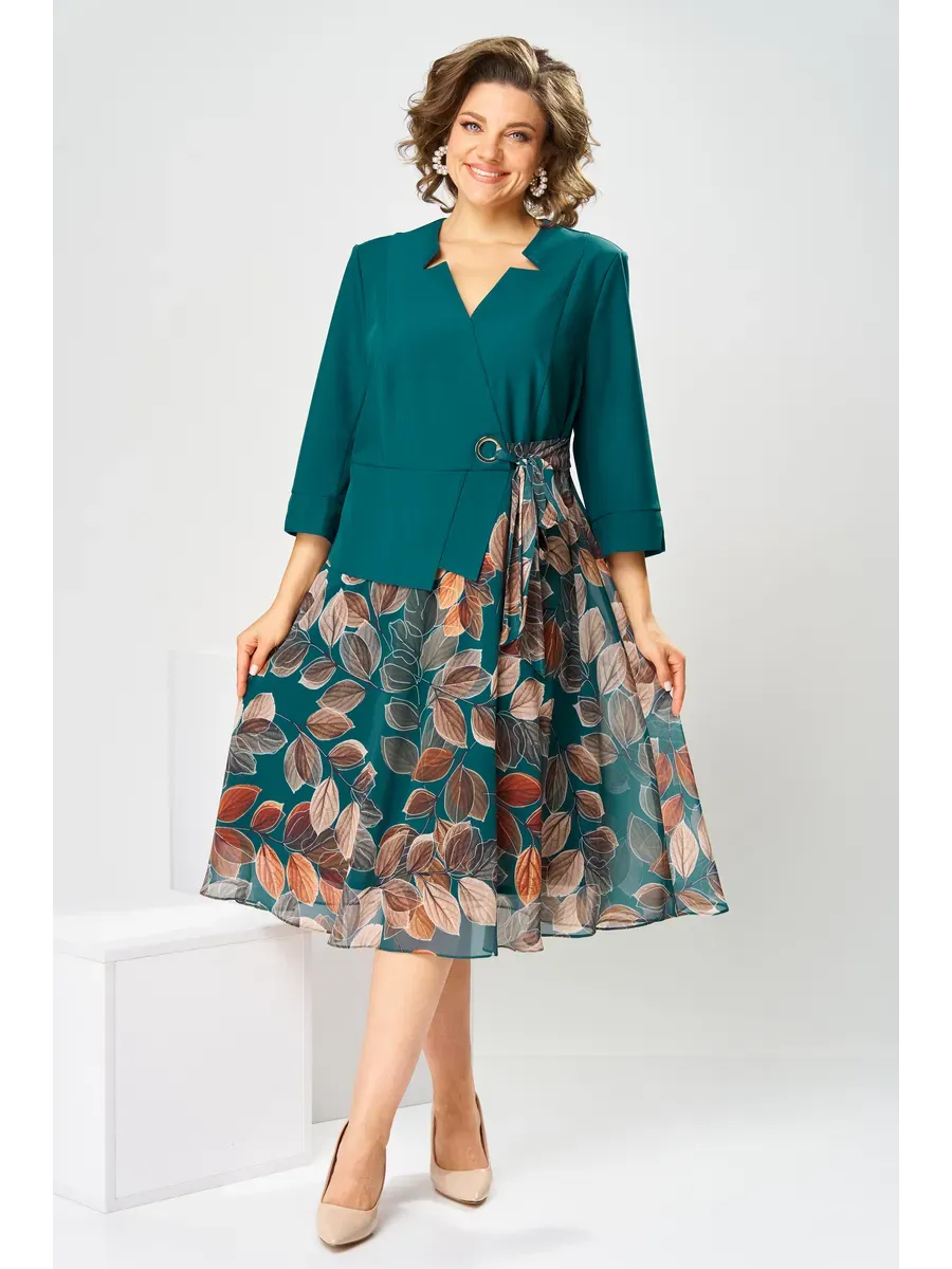 Ilyra - Notch Collar Chiffon Dress