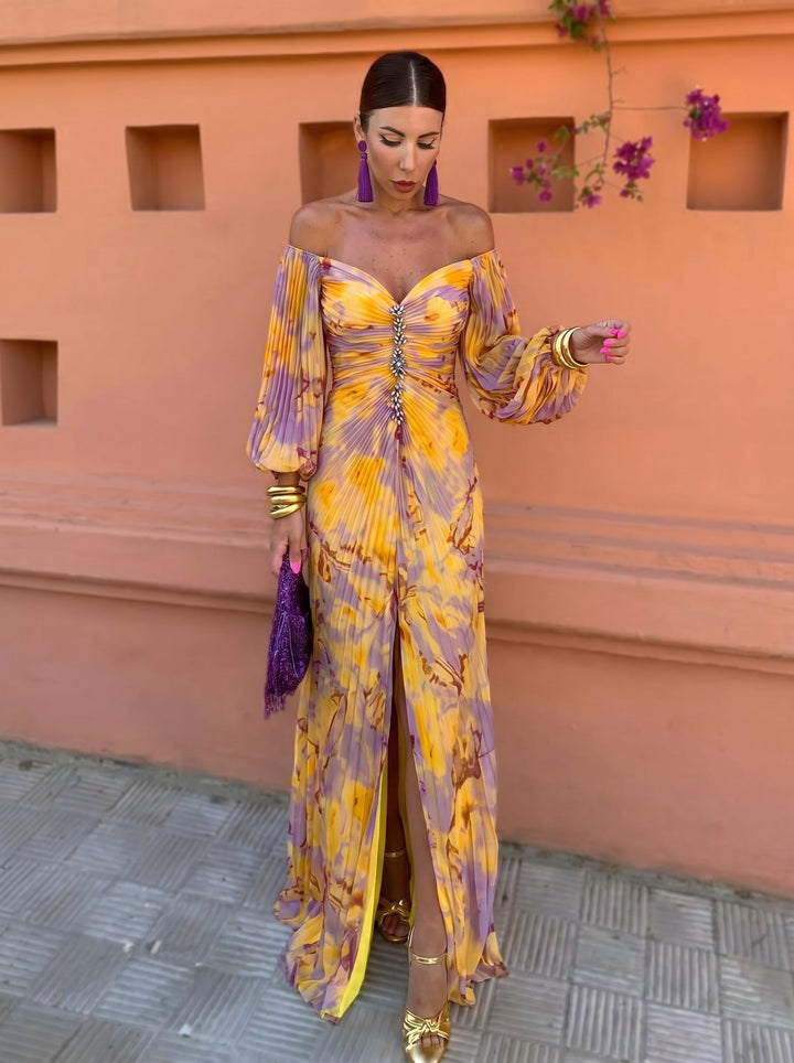 Nivara - Shaped Neckline Floral Print Dress