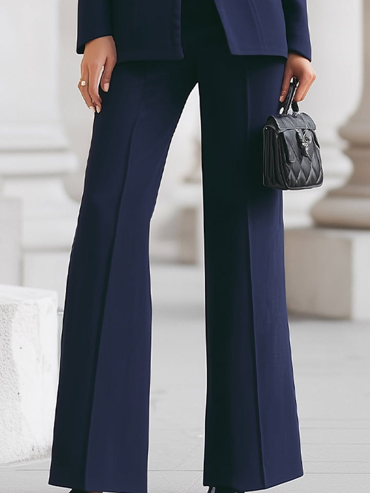 Avyra - High-Collar Low-Wrinkle Suit
