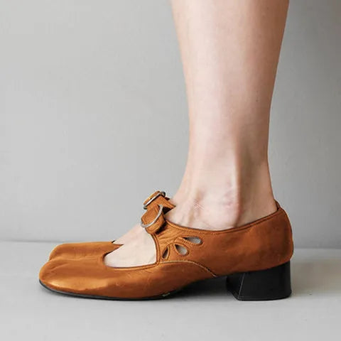 Idessa - Buckle-Strap Retro Shoes
