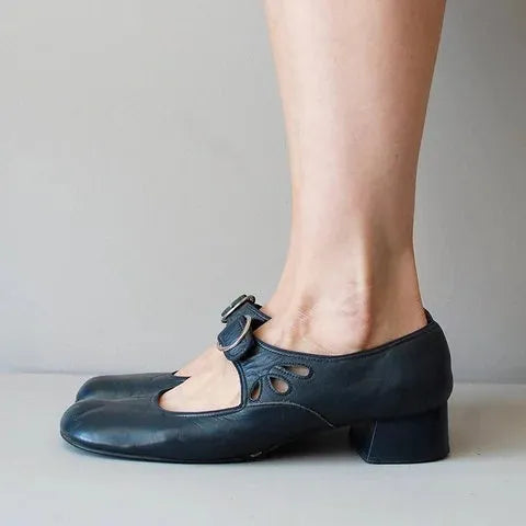 Idessa - Buckle-Strap Retro Shoes