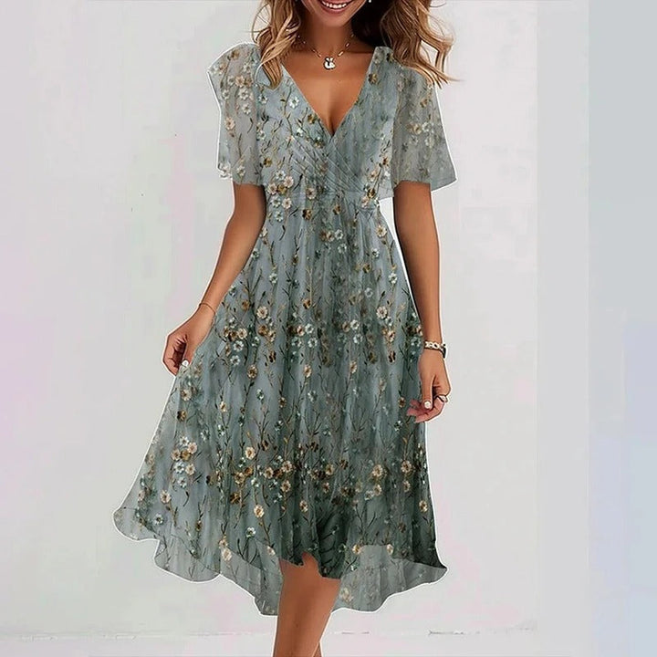 Virela - Contour-Cut Woven Dress