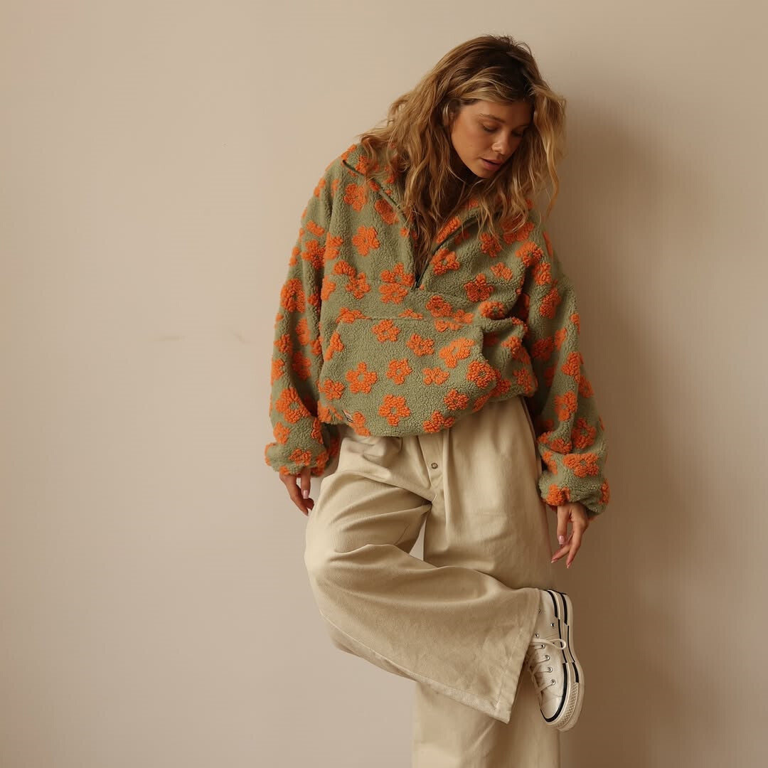 Avenli - Floral Print Fleece Pullover