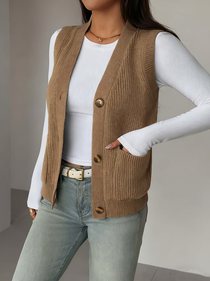 Vesara - V-Neck Knit Vest
