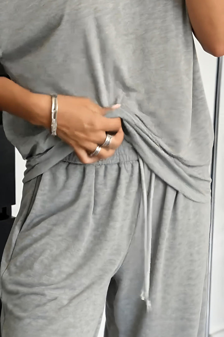 Talira - Off-Shoulder Two-Piece Set