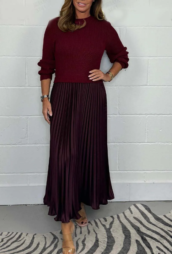 Elaris - Pleated Hem Sweatshirt Knit Dress