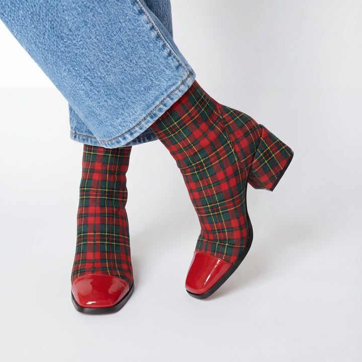 Lunera - Square Heel Ankle Boots